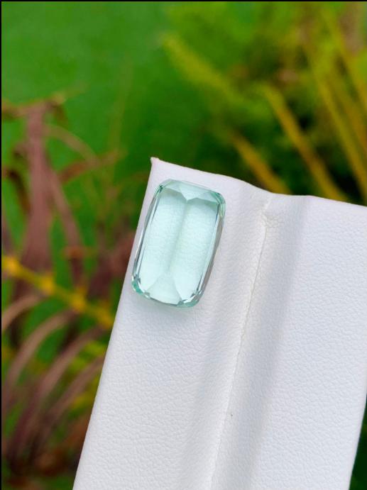 Gem Stone - Variety (Aqua Marine) - Color (Blue Green) - Shape (cushion) - Species (Natural Beryl) - 10.81-carat